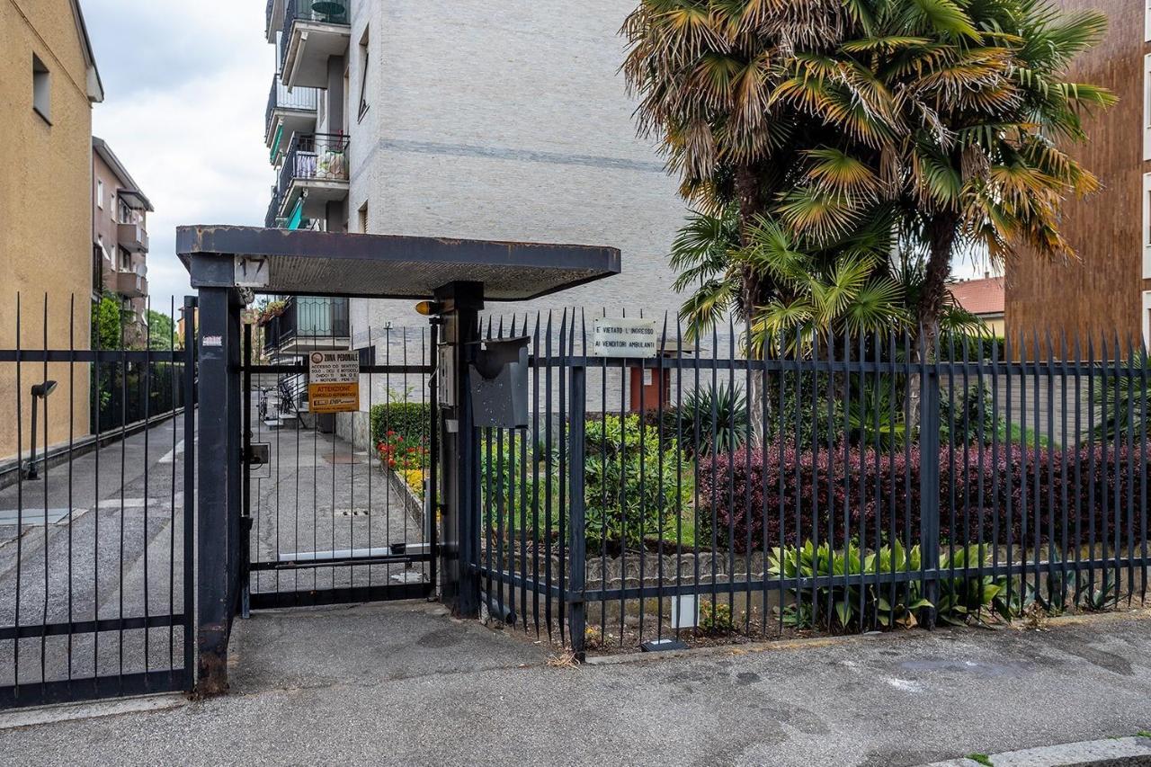 Suite 17 Monza Centro,Milano Centro,Netflix Exterior photo